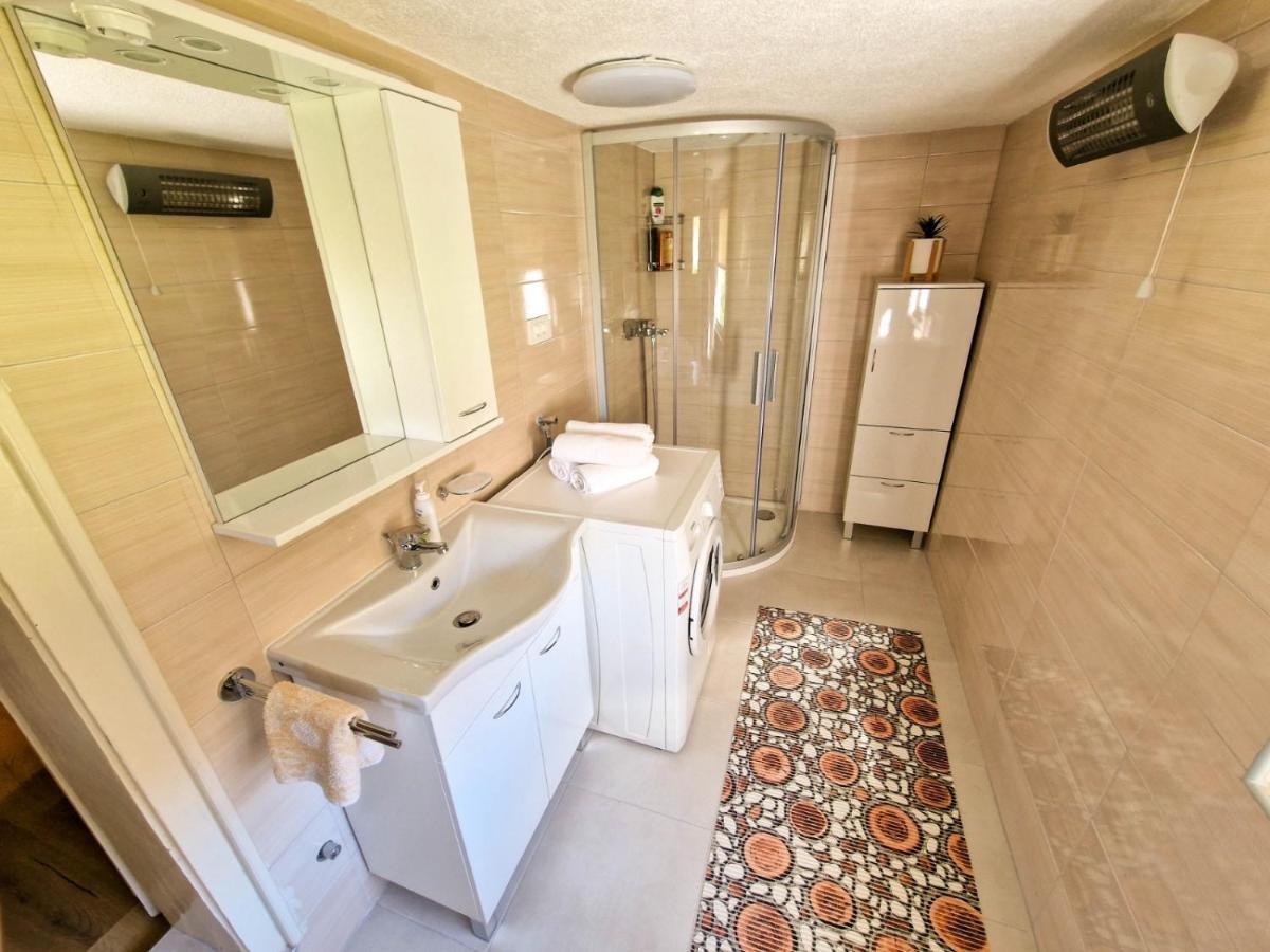 Holiday House Rukavina Donje Pazariste المظهر الخارجي الصورة
